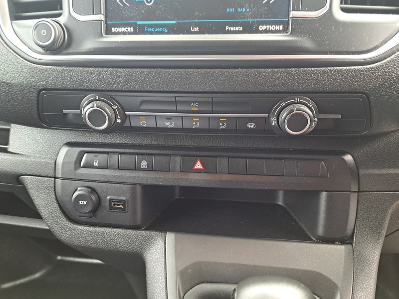 Peugeot Expert BlueHDi 1200 Professional Premium + - U151301