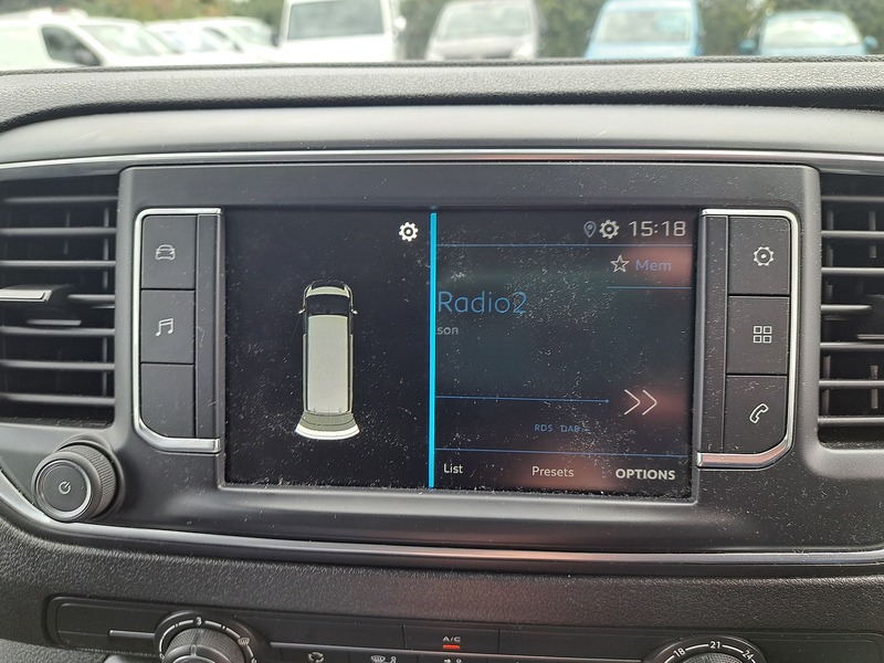 Peugeot Expert BlueHDi 1200 Professional Premium + - U151301