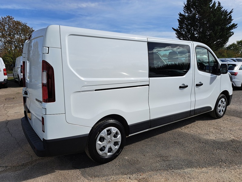 Renault Trafic dCi Blue LL30 Advance - U151302