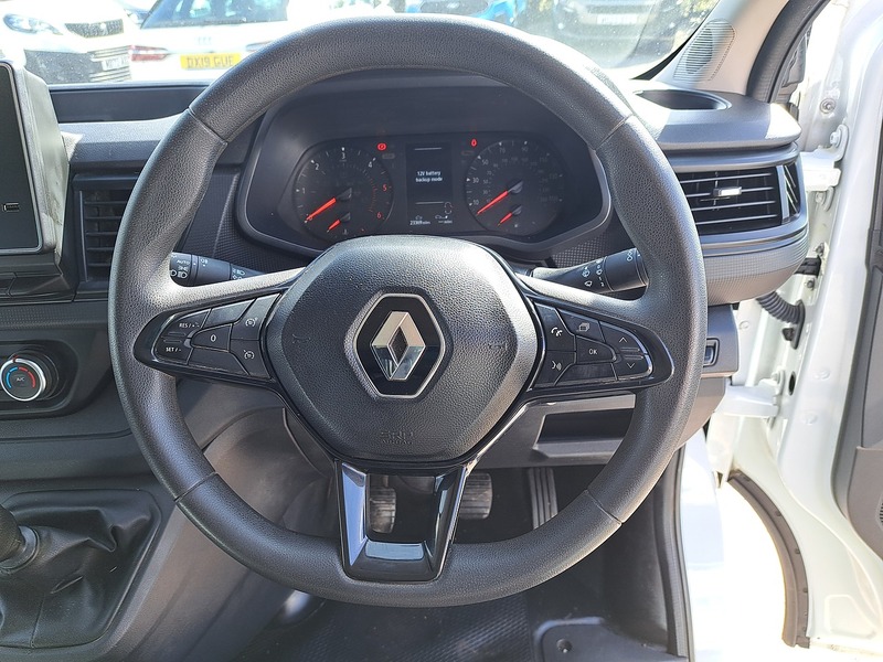 Renault Trafic dCi Blue LL30 Advance - U151302