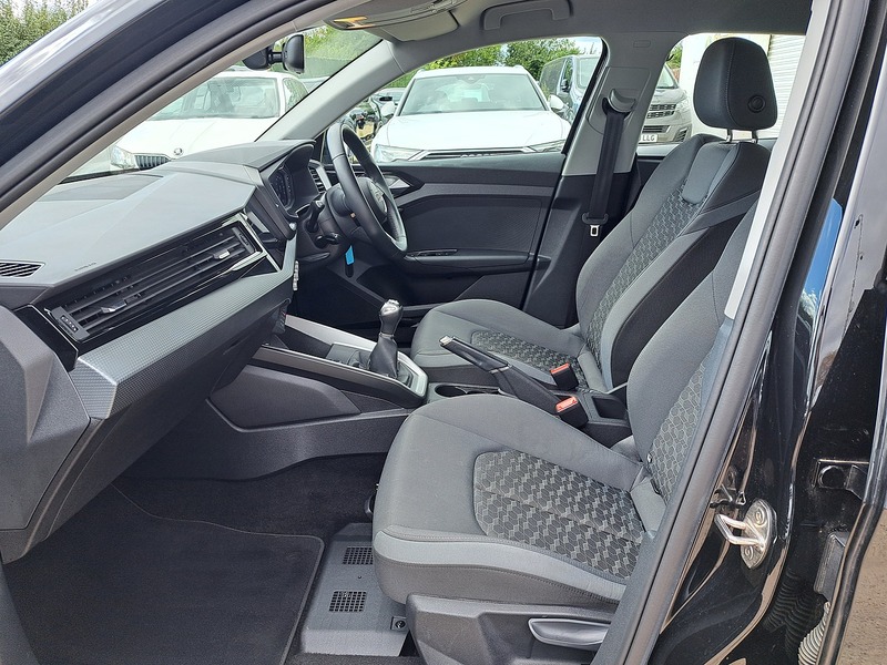 Audi A1 TFSI Sport - U151304