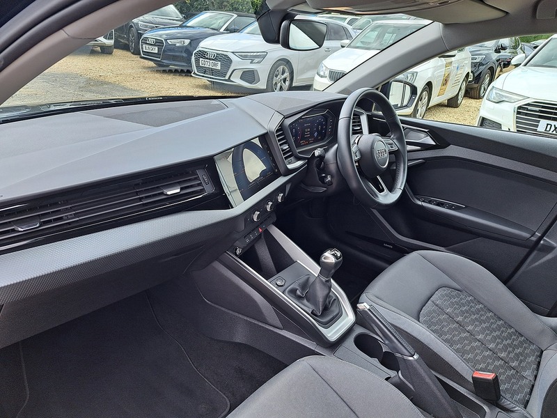 Audi A1 TFSI Sport - U151304
