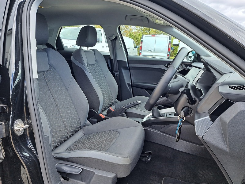 Audi A1 TFSI Sport - U151304