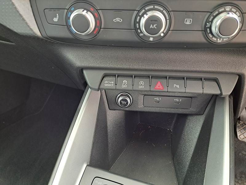 Audi A1 TFSI Sport - U151304