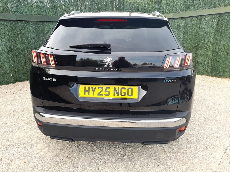 Peugeot 3008 Allure Premium + - U151307