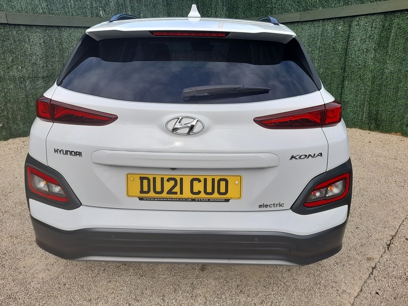 Hyundai KONA Premium SE - U151317