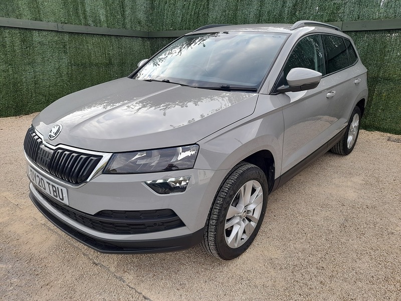 Skoda Karoq TDI SE Technology - U151320