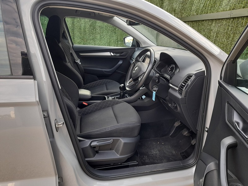 Skoda Karoq TDI SE Technology - U151320