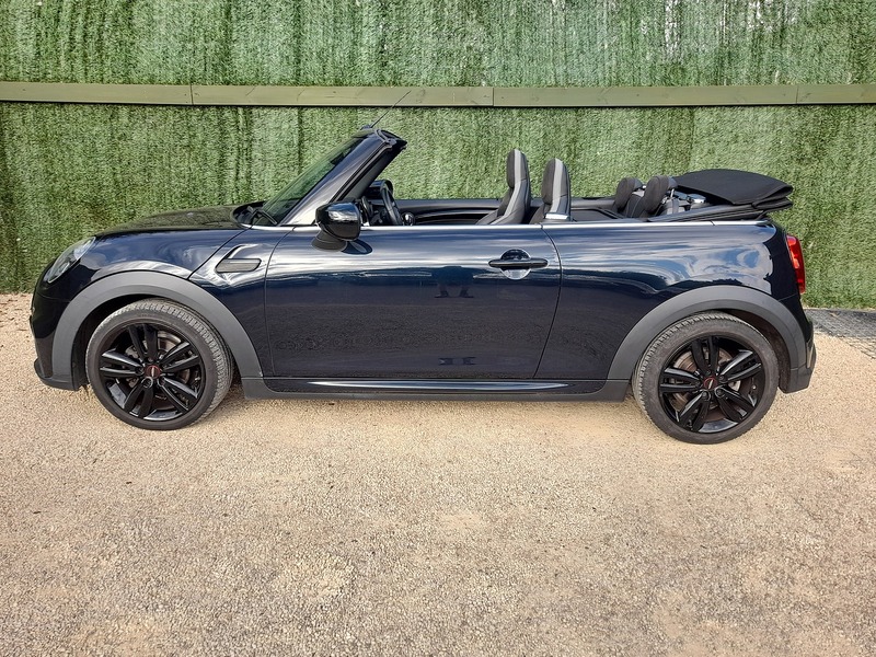 MINI Convertible Cooper Sport - U151324