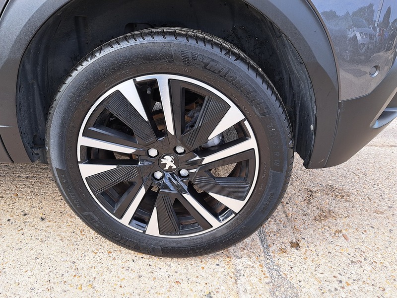 Peugeot 2008 PureTech GT Premium - U151328