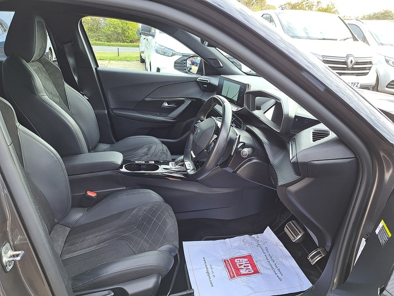 Peugeot 2008 PureTech GT Premium - U151328