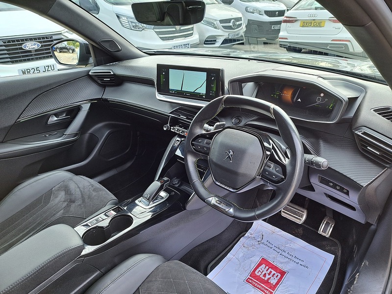 Peugeot 2008 PureTech GT Premium - U151328