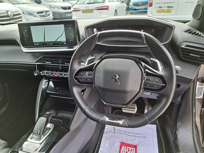 Peugeot 2008 PureTech GT Premium - U151328