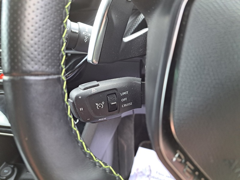 Peugeot 2008 PureTech GT Premium - U151328