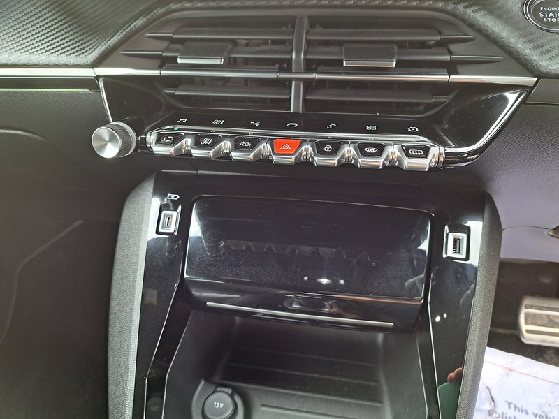 Peugeot 2008 PureTech GT Premium - U151328