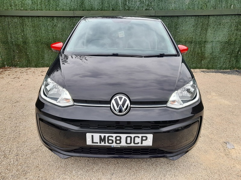Volkswagen up! up! beats - U151331
