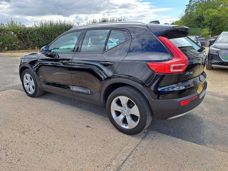 Volvo XC40 T3 Momentum - U151351