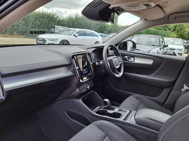 Volvo XC40 T3 Momentum - U151351