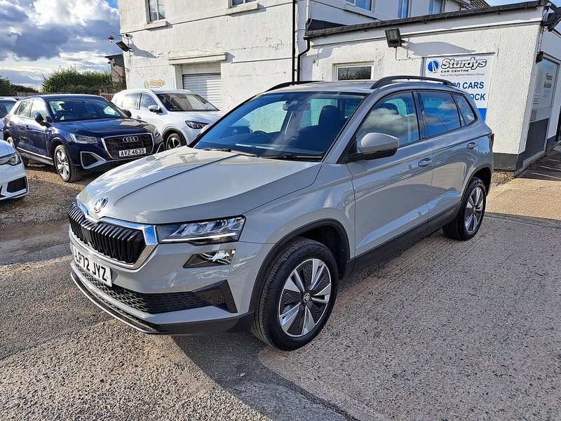 Skoda Karoq TSI SE Drive - U151356
