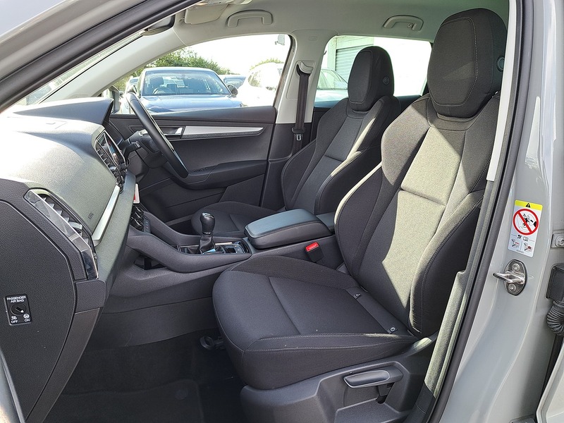 Skoda Karoq TSI SE Drive - U151356