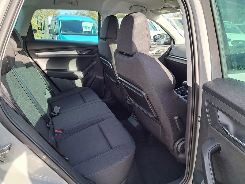Skoda Karoq TSI SE Drive - U151356