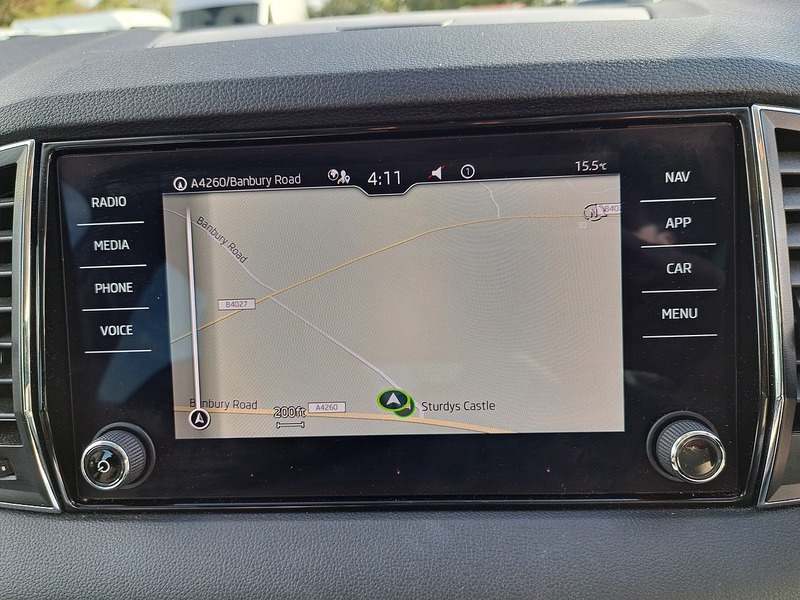Skoda Karoq TSI SE Drive - U151356