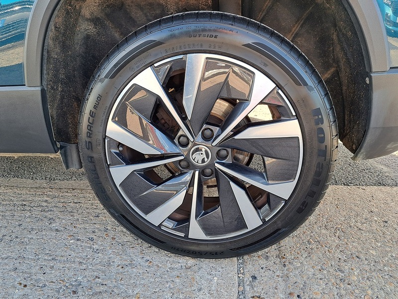 Skoda Karoq TSI ACT SE L - U151360