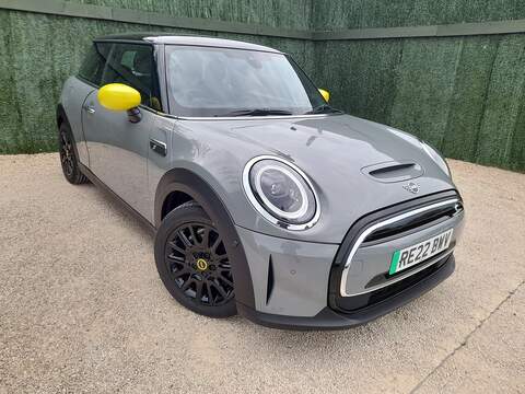 MINI Electric Hatch 2.0 Cooper S Classic Convertible 2dr Petrol Steptronic Euro 6 (s/s) (192 ps)