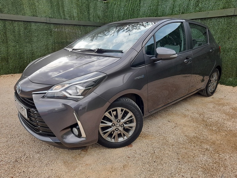 Toyota Yaris VVT-h Icon - U151363