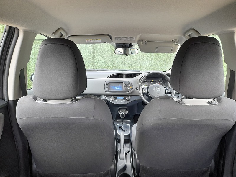 Toyota Yaris VVT-h Icon - U151363