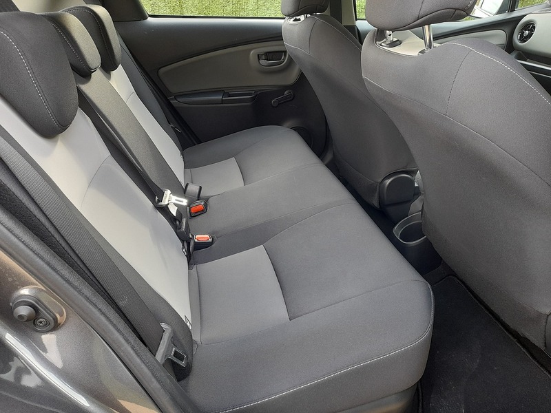 Toyota Yaris VVT-h Icon - U151363