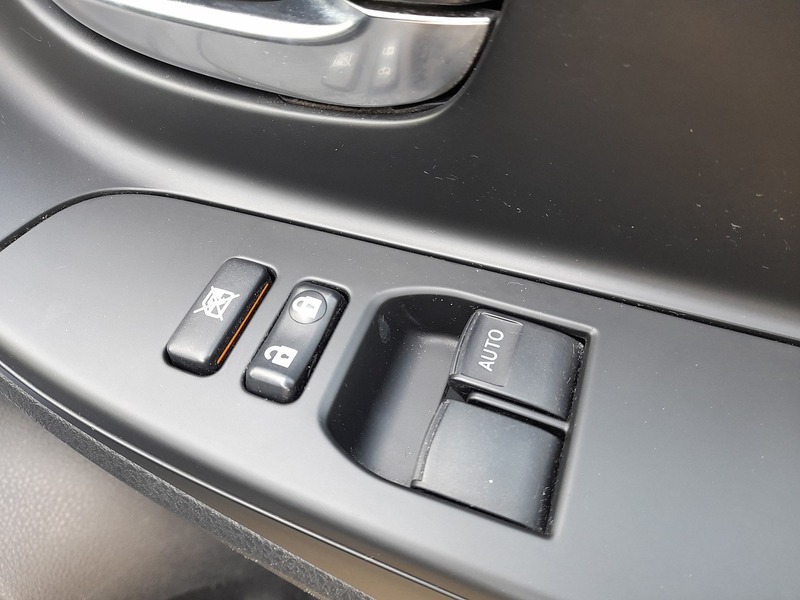 Toyota Yaris VVT-h Icon - U151363