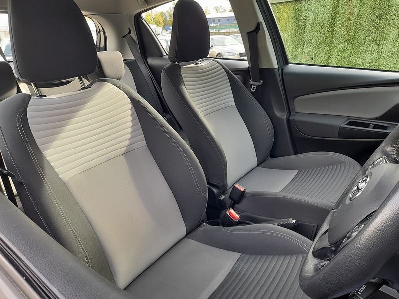 Toyota Yaris VVT-h Icon - U151363