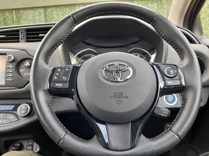 Toyota Yaris VVT-h Icon - U151363