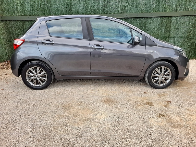 Toyota Yaris VVT-h Icon - U151363