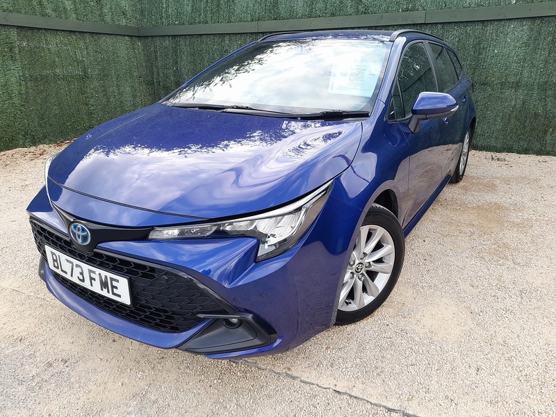 Toyota Corolla VVT-h Icon - U151373