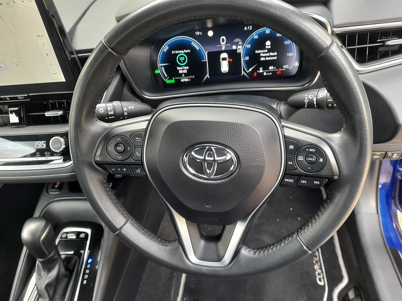 Toyota Corolla VVT-h Icon - U151373