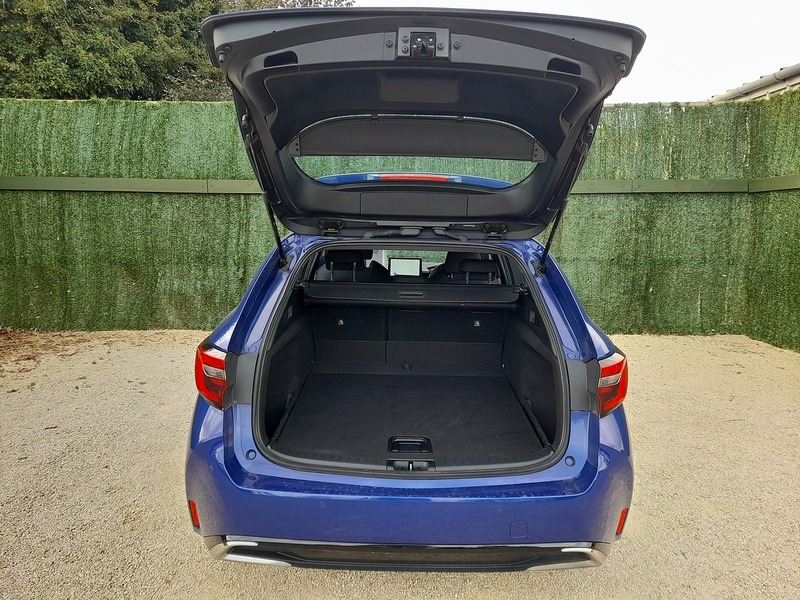 Toyota Corolla VVT-h Icon - U151373
