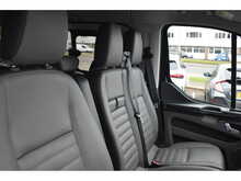 Ford Tourneo Custom 320 EcoBlue Titanium X  185 BHP 9 LEATHER SEAT MINIBUS HUGE SPECIFICATION 2.0 5dr Minibus Manual 2.0 - U11061