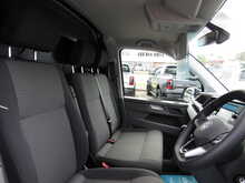 Volkswagen Transporter TDI T28 Highline 150 BHP EURO 6 SPORTLINE STYLED IDEAL CAMPER DAY VAN 2.0 5dr Panel Van Manual - U11185