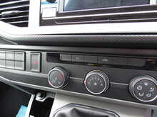 Volkswagen Transporter TDI T28 Highline 150 BHP EURO 6 SPORTLINE STYLED IDEAL CAMPER DAY VAN 2.0 5dr Panel Van Manual - U11185