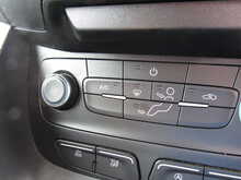 Ford Transit Connect 230 EcoBlue L2 LWB KOMBI CREW VAN 5 SEATS WITH AIR CON EURO 6 1.5 6dr Combi Van Manual Diesel - U11200