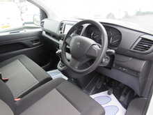 Peugeot Expert BlueHDi 1000 Professional Premium + EURO 6 VAN AC CRUISE TWIN SIDE DOORS 1.5 6dr Panel Van Manual - U11230