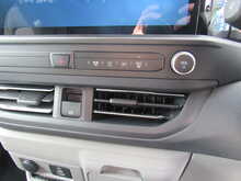 Ford Transit Custom 320 EcoBlue Limited LWB COMBI VAN AUTOMATIC 6 SEATS TAIL GATE NAV 170 BHP GREY 2.0 5dr Combi Van 2.0 - U11279