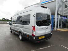 Ford Transit 460 EcoBlue Limited 17 SEATER MINIBUS 165 BHP SAT NAV CAMERA H-SEATS HUGE SPECIFICATION 2.0 5dr 2.0 - U11284