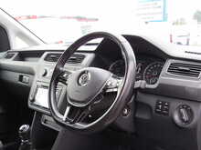 Volkswagen Caddy Maxi TDi C20 Maxi 150 BHP KOMBI VAN TAIL GATE SAT NAV 5 SEATS SPORT STYLED 2.0 5dr Combi Van Manual - U11302