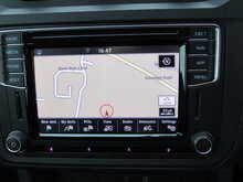 Volkswagen Caddy Maxi TDi C20 Maxi Kombi Van with Sat Nav Air con 5 seats 2.0 5dr Combi Van Manual Diesel - U11303