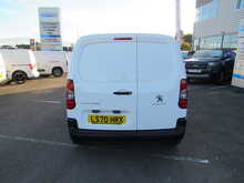 Peugeot Partner 1000 PureTech Professional Petrol Euro 6 Van 1.2 5dr Panel Van Manual Petrol - U11311