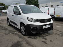 Peugeot Partner 1000 PureTech Professional Petrol Euro 6 Van with low miles 1.2 5dr Panel Van Manual Petrol - U11313