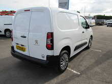 Peugeot Partner 1000 PureTech Professional Petrol Euro 6 Van 1.2 5dr Panel Van Manual Petrol - U11314